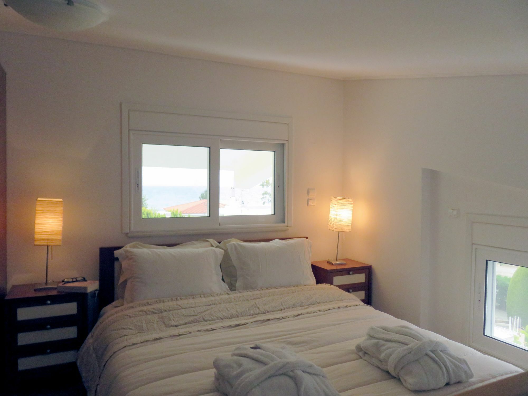 Olive Mansion Suites Marathón Dış mekan fotoğraf